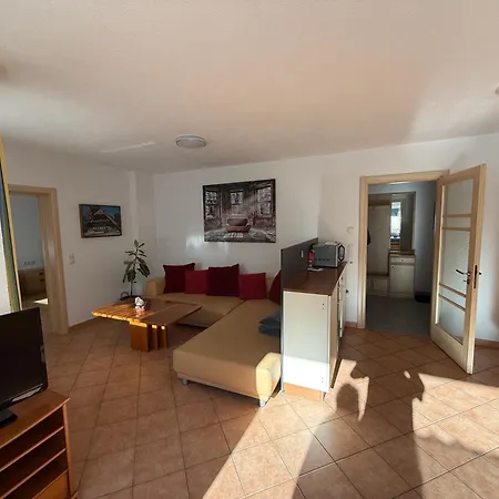 Pipflhof Apartman *